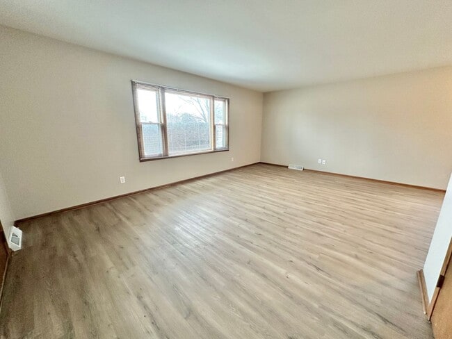 Photo - 5828-5830 North 76th Street Unit 5828 (Lower)