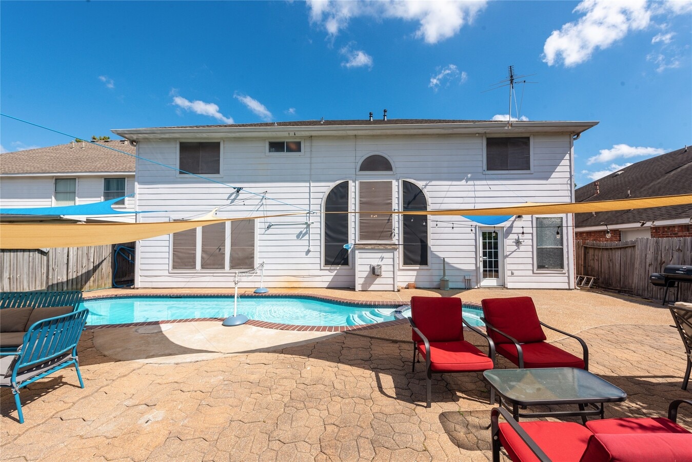 Photo - 10815 Oak Bayou Ln