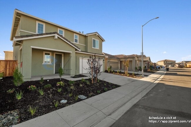 Photo - 1710 Halo Ave