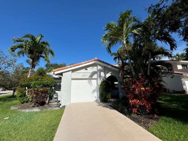 Building Photo - 20910 Estada Ln