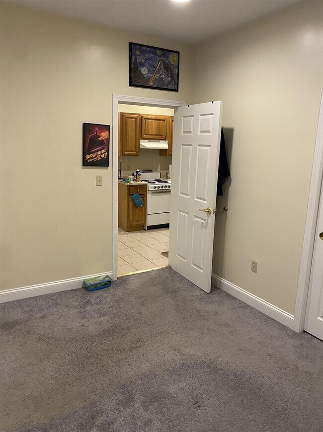 Photo - 454 Green St Unit 2