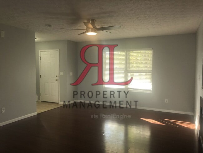 Photo - 5524 Glendalough St