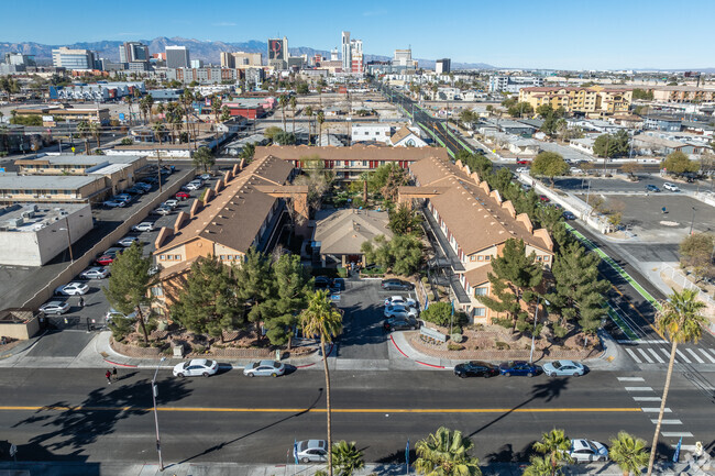 Context View of Downtown Las Vegas - Fremont Villas Rental