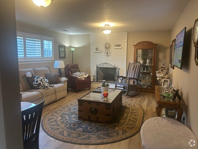 Building Photo - 2910 NE 163rd St Rental