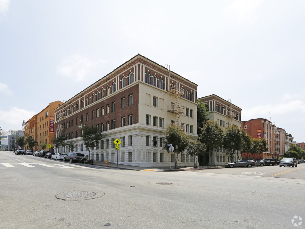The Barclay Apartments - The Barclay Apartments