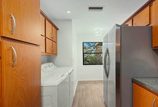 2902 SW 21st Ter Unit 301C