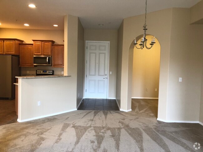 Building Photo - 14575 W Mountain View Blvd Unit 11221 Rental