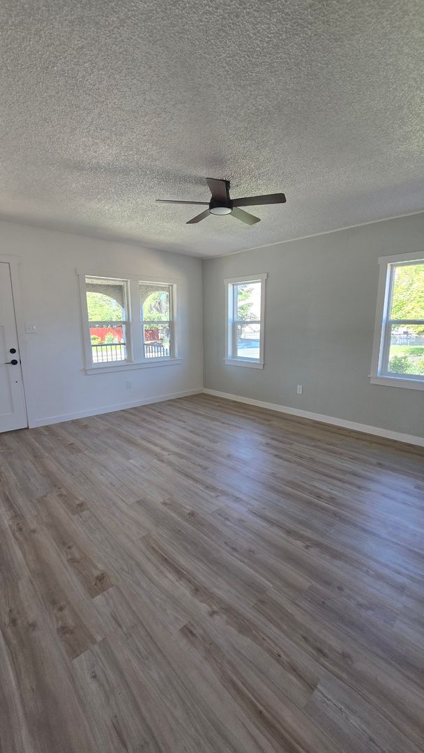 Photo - 633-635 2nd St Unit 635