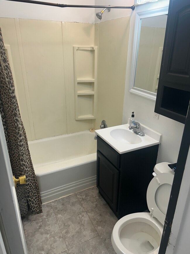 Photo - 251 N 29th St