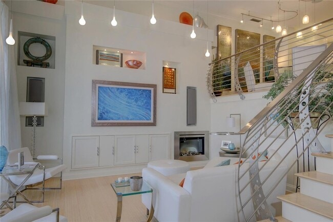 Photo - 505 Mandalay Ave Unidad 62