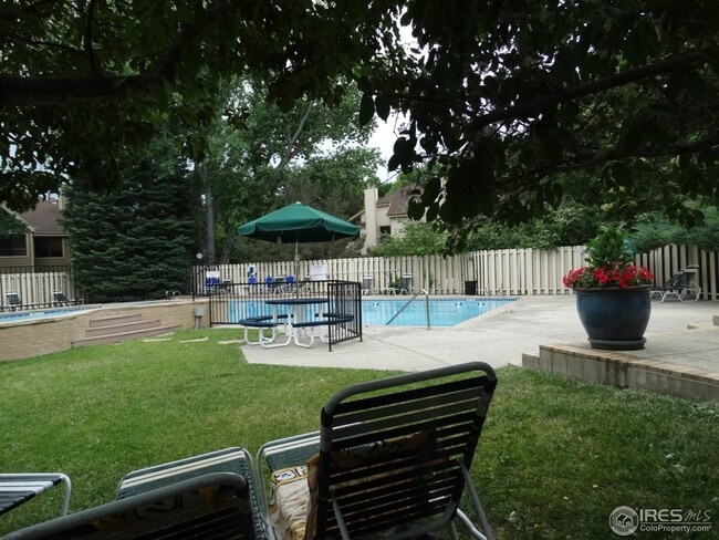 Photo - 4879 White Rock Cir