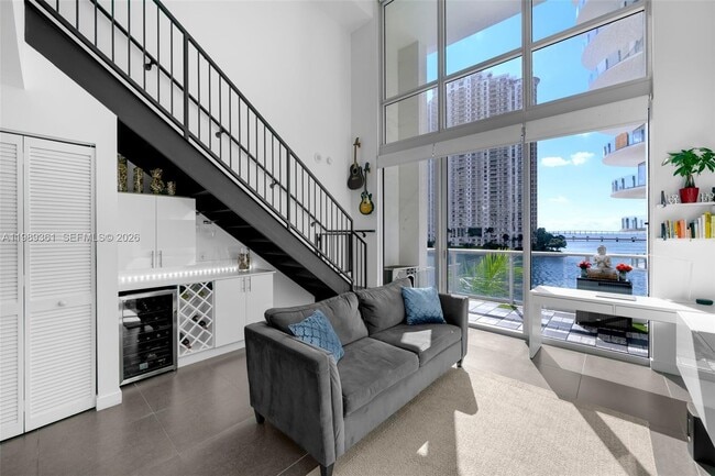 Photo - 300 S Biscayne Blvd Unit 410