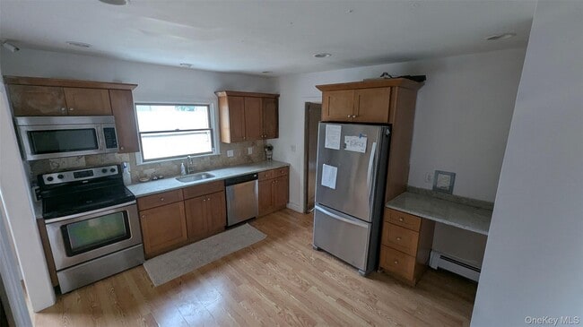 Photo - 153 W Main St