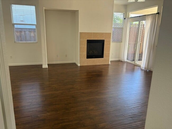 Photo - 3 bed 2 Bath 12 Bridges Home Lincoln, CA