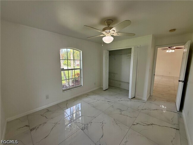 Photo - 2209 NE 9th Ave