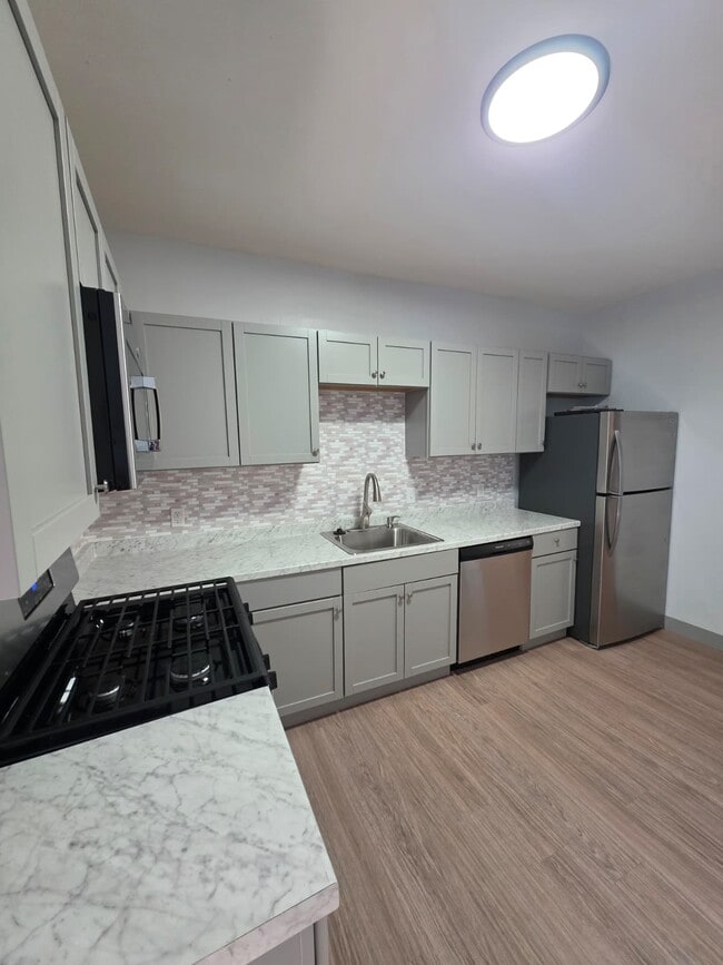Photo - 1609 Brighton Pl