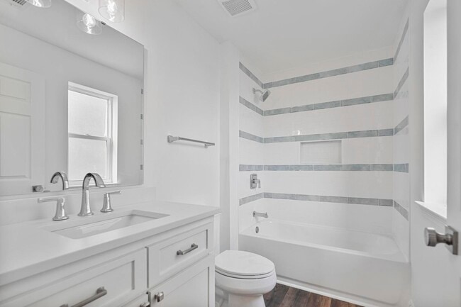 Photo - 21811 Palm Ave