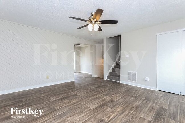 Photo - 4609 Paxton Dr S