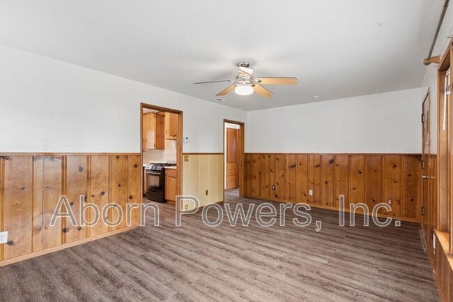 Photo - 1800 Tyrrel Ln