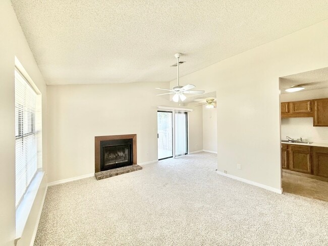 Photo - Charming 2-Bedroom Apartment - Prime Location