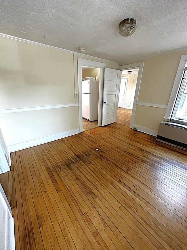 Photo - 114-116-116 S Champlain St Unit APT 3