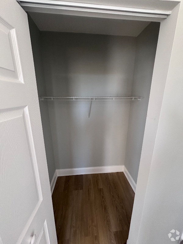Building Photo - 3501 Erdman Ave Rental