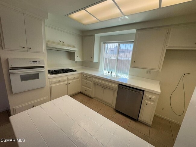 Photo - 1532 Downing St
