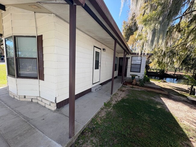 Photo - Tavares 1 Bed 1 Bath Waterfront Mobile Home Unit 8