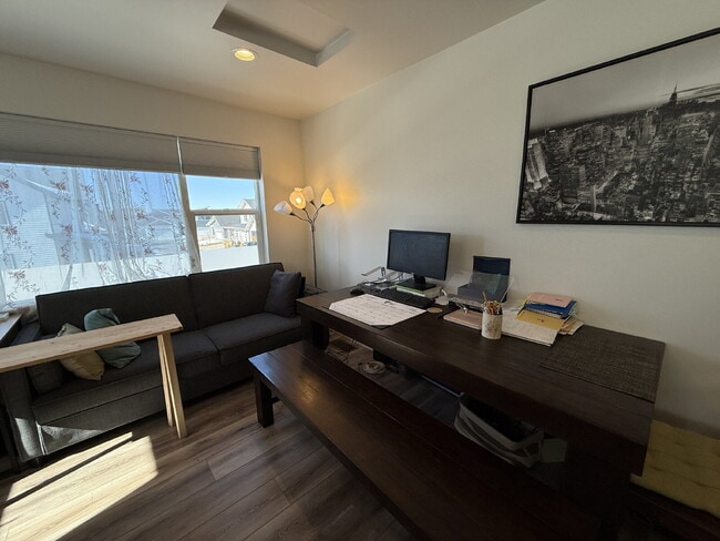 Photo - Practically new ADU in the stunning Lakes at Valley West subdivision!