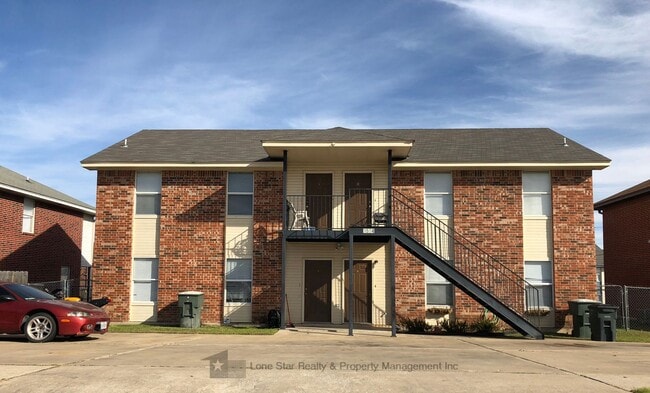 Photo - 1504 Windward Dr Apartment Unit # C