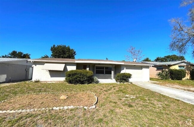 Building Photo - 7335 Ashwood Dr Rental