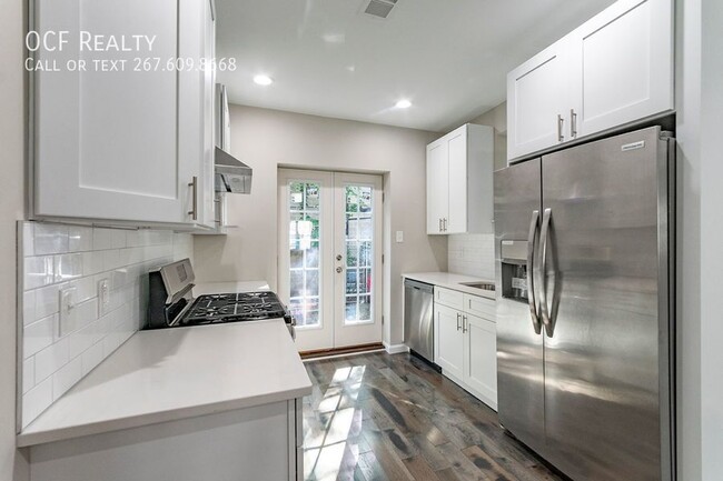 Photo - 1447 S Taylor St Casa