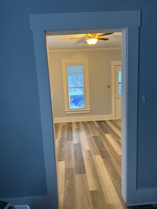 Photo - 121 N Jefferson St