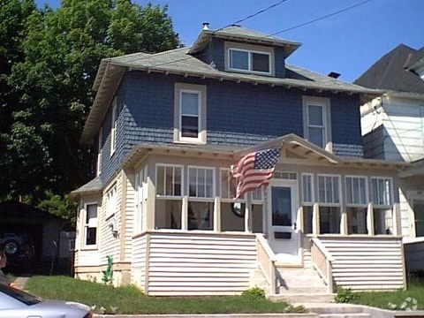 Building Photo - 809 Franklin St Rental