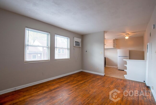 Photo - 954 St Charles Ave NE Unit 6