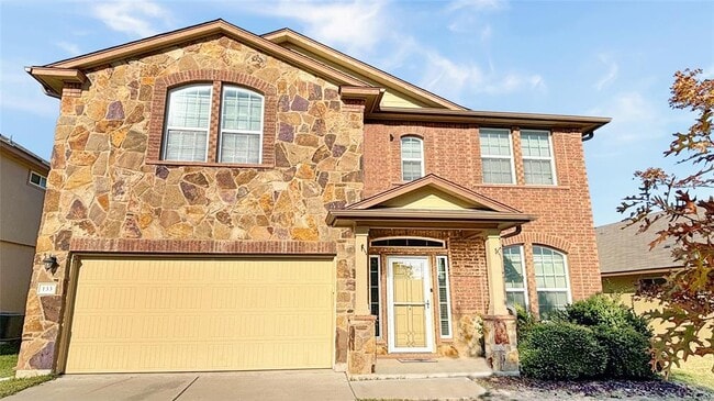 Building Photo - 133 Langtry Ln