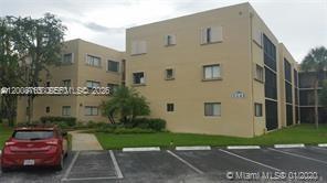 Building Photo - 8045 SW 107th Ave Unit 323