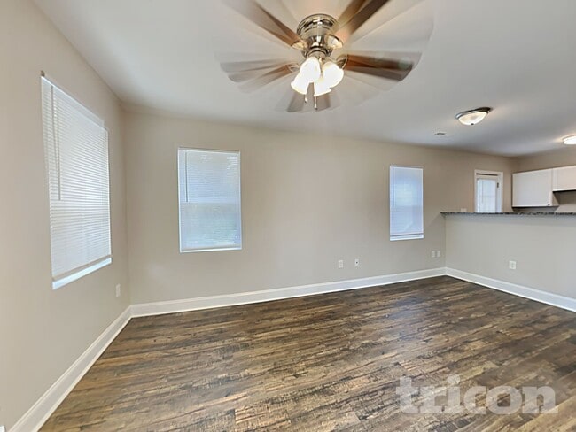 Photo - 5229 Harmon Pl