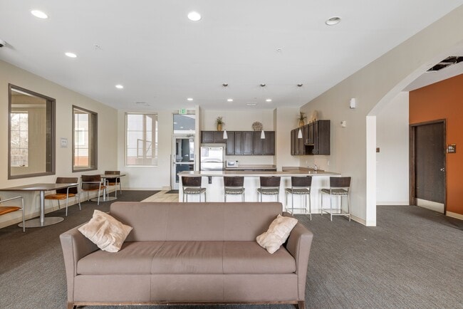 1601 Colorado