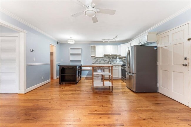 Photo - 870 Glendale Terrace NE Unit 7