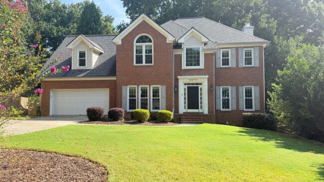Building Photo - 10575 Aviary Dr