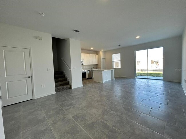 3019 Chantilly Dr