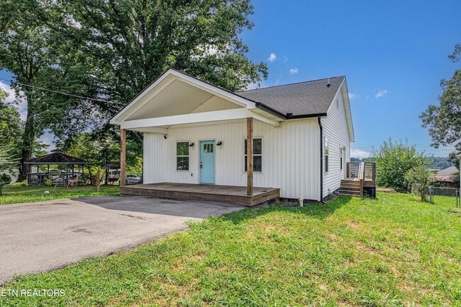 Photo - 5004 Knoxwood Dr