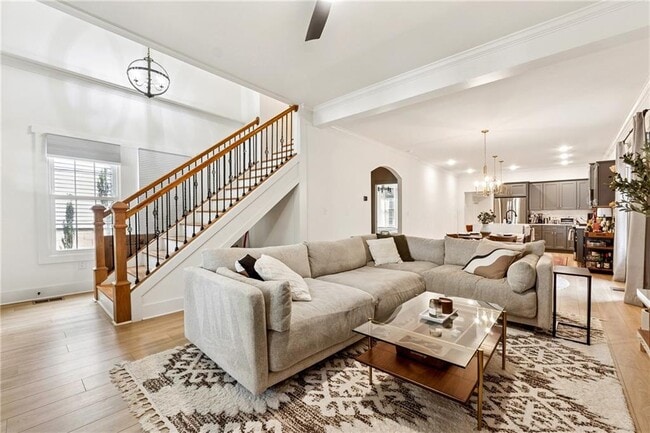 Photo - 951 Longley Ave NW