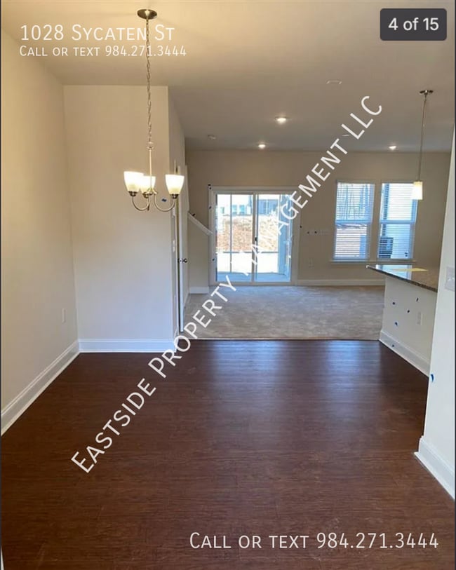 Photo - 1028 Sycaten St