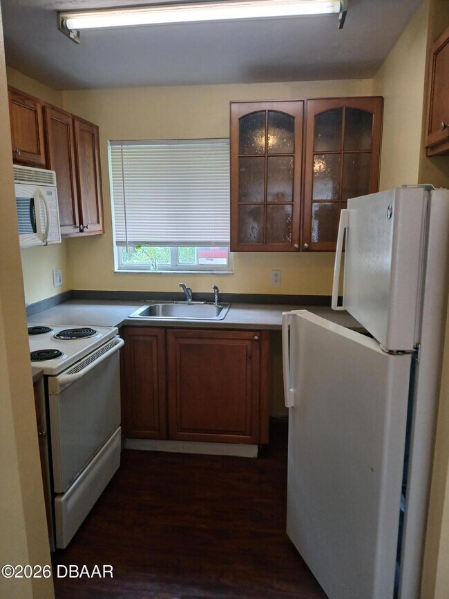 Photo - 2002 S Palmetto Ave Unit B