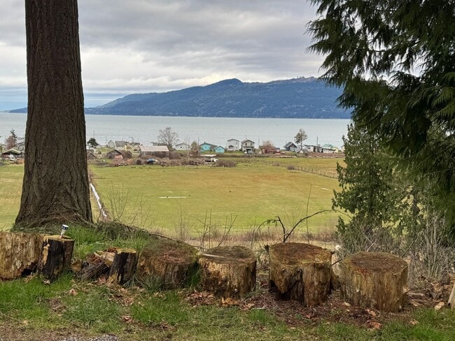 Photo - Samish Island home available February through May