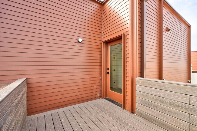 2 Bed 2 Bath Roof Top