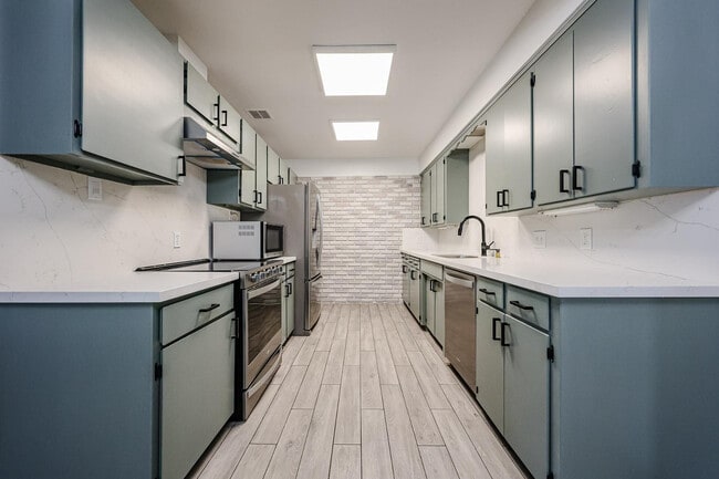 Photo - 2816 N 33rd Pl