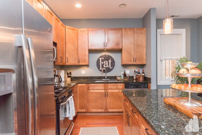 Photo - 2239 N Lister Ave Condo Unit 401